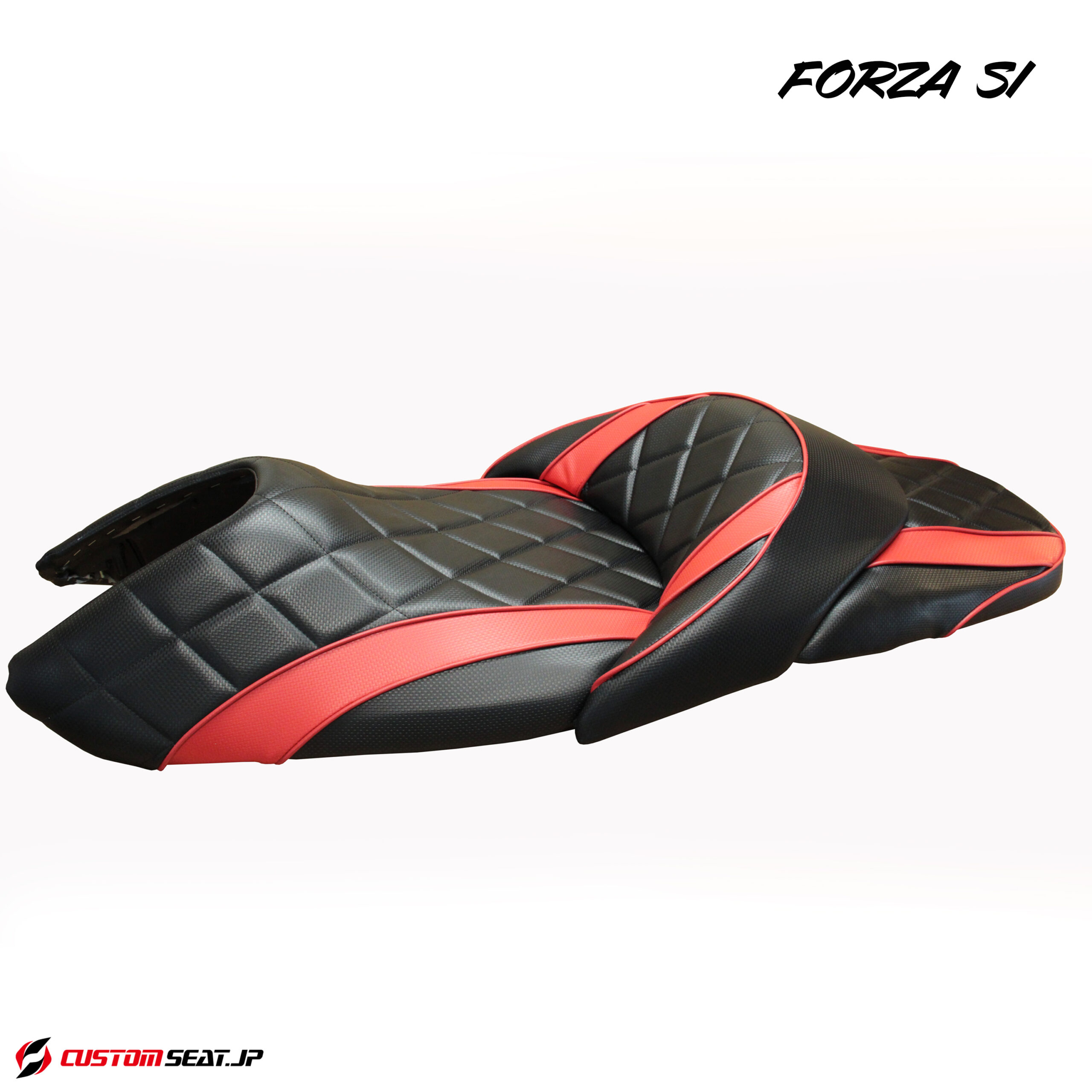 フォルツァSiのシート