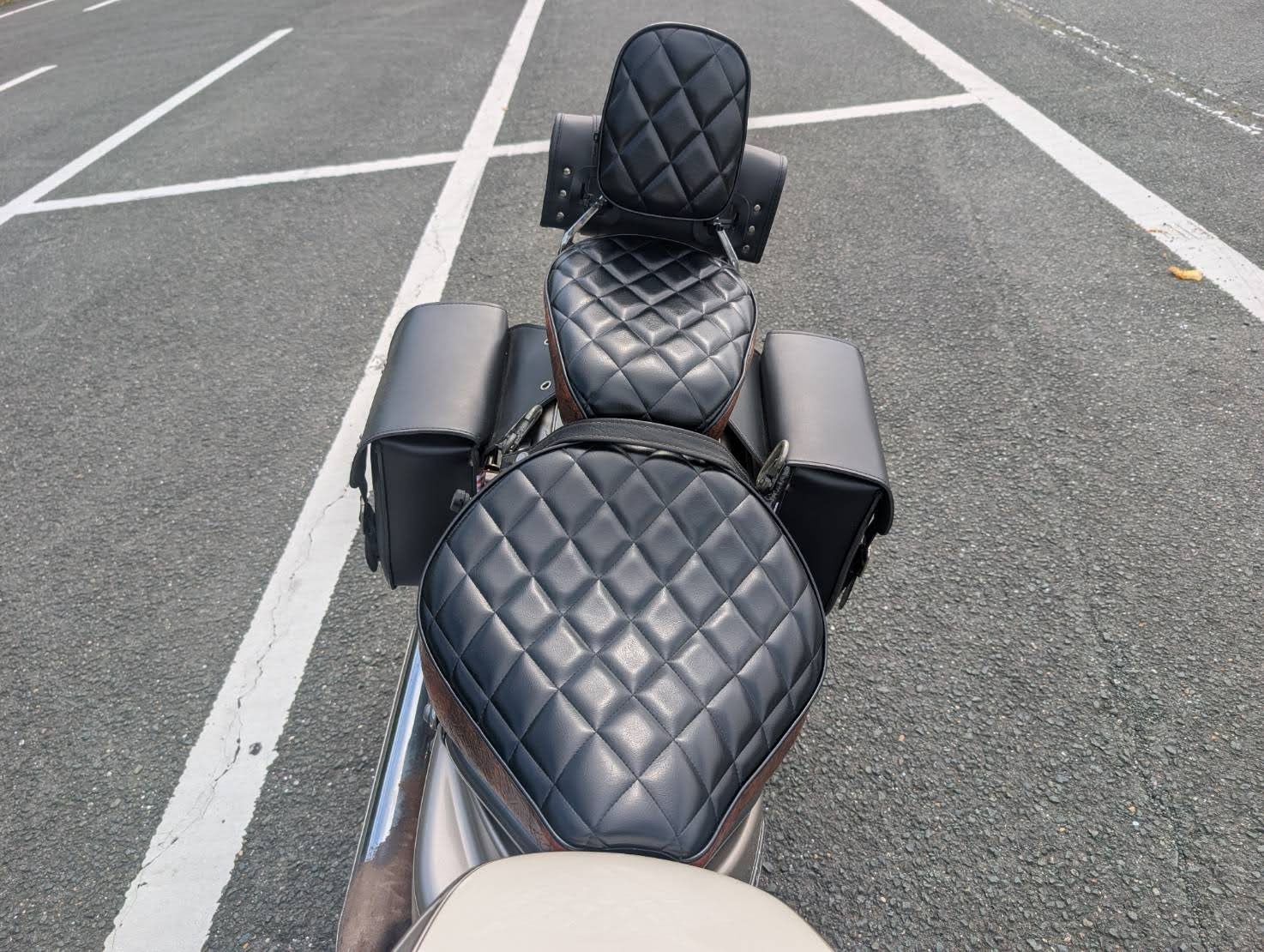 ドラッグスタークラシックシート張替えカスタム