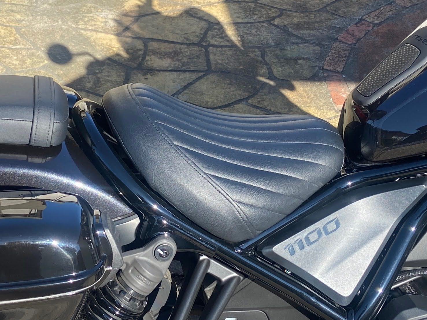 レブル1100シートカスタム