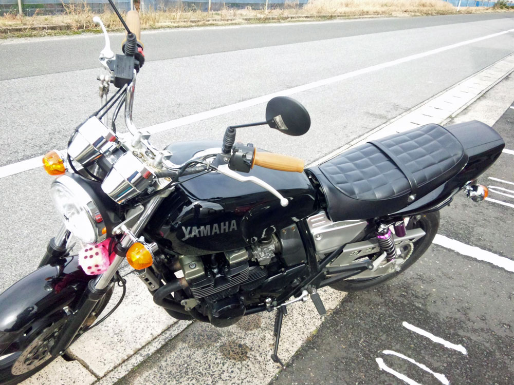 XJRシート - オートバイパーツ