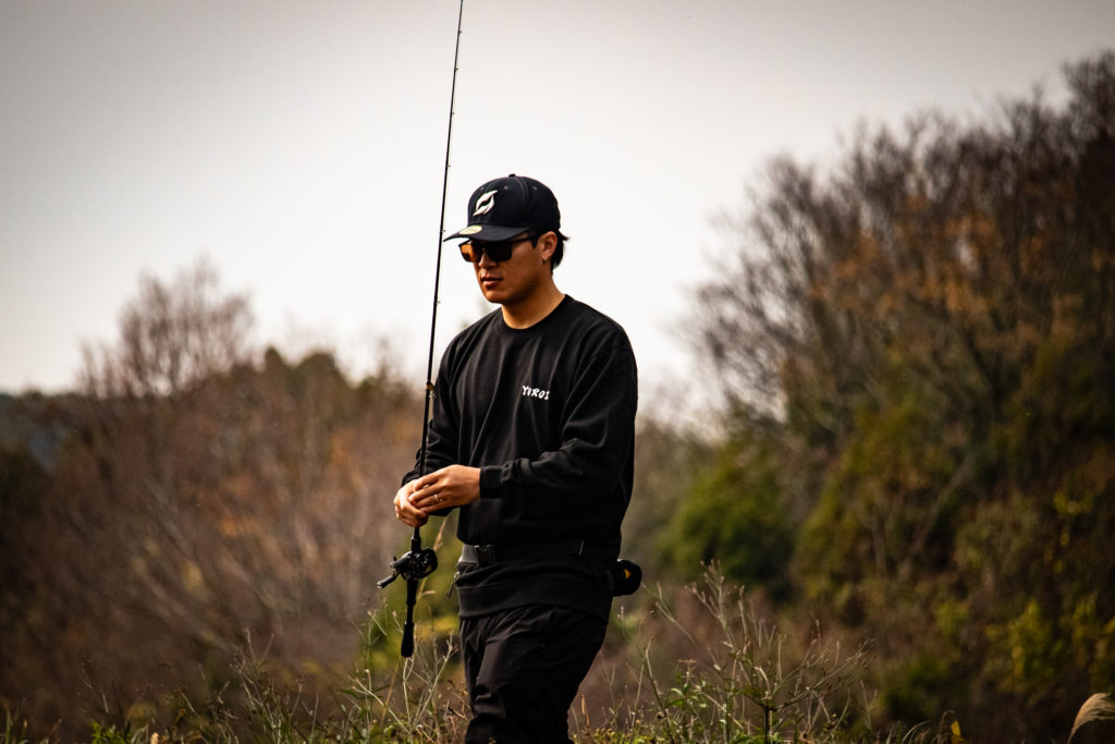 スタンダードロゴ