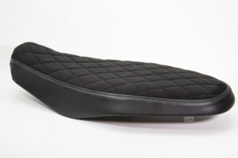 ドゥカティスクランブラーシート